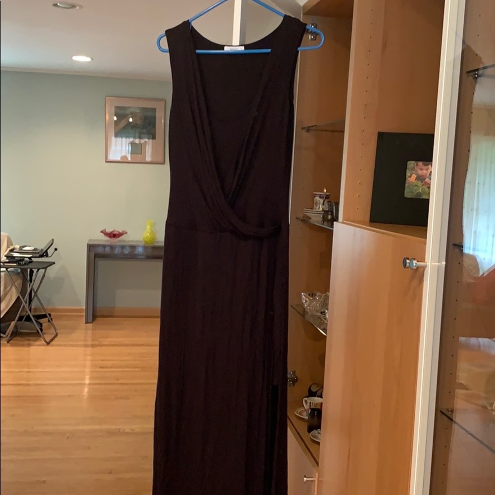 Black v neck faux wrap mini skirt dress with flow